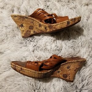 Born espadrilles wedges size 8
